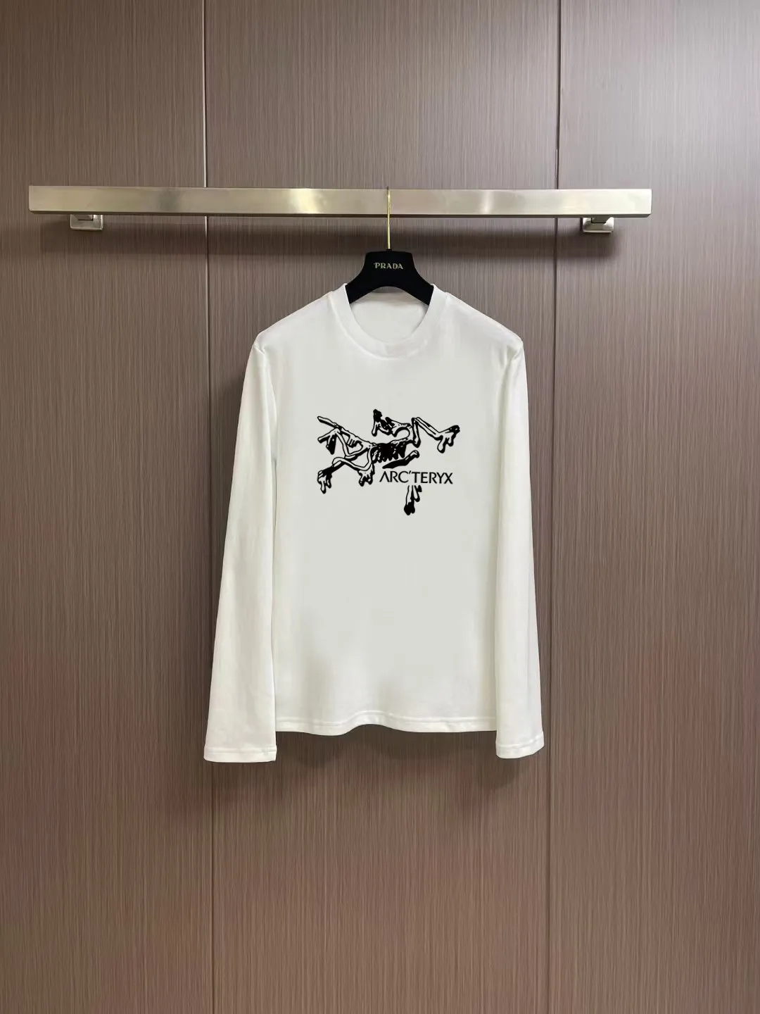 《𝙉𝙚𝙬🤍🖤 》 2026 New Arrival T ， ， logo ， Breathable ， ， ， ， ， ， ， ， ， ！ ：White Black Sizes： S M L XL XXL ：50.5 53 55 58 60 ： 69 71 73 75 77 ： 48 50.5 53 55.5 58 ： 58 59 60 60 61 ， 1-3CM